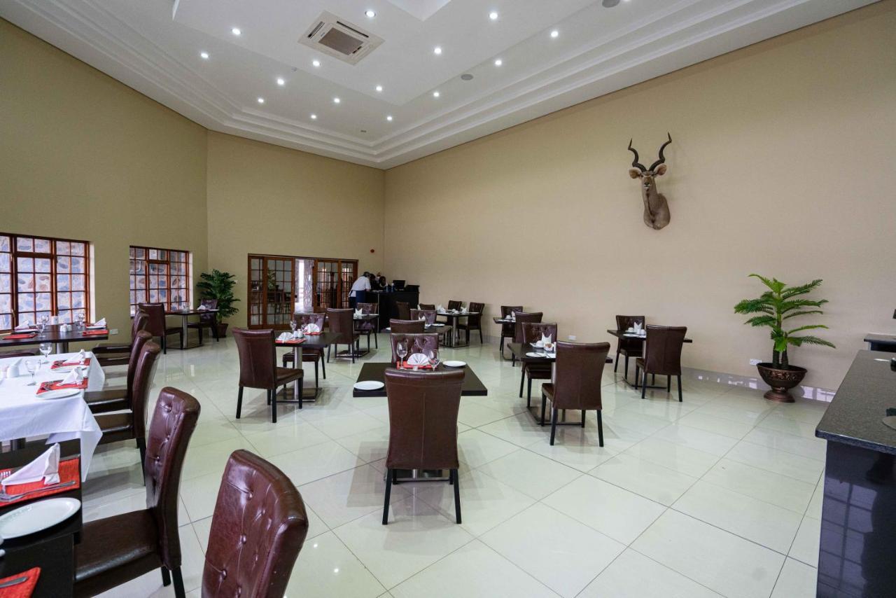 Big Valley Game Lodge Lobatse Buitenkant foto
